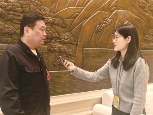 两会面对面丨政策“组合拳”有效提振社会信心