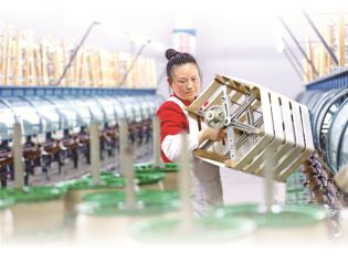 传统工艺与现代科技携手 古色古韵与新潮元素结合